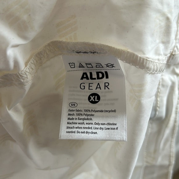Aldi Gear 2024 Windbreaker Jacket Ladies White Extra Large Brand New With Tags - Picture 11 of 12